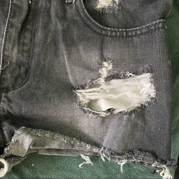 🌈Garage Montreal Denim Shorts - Picture 3 of 14